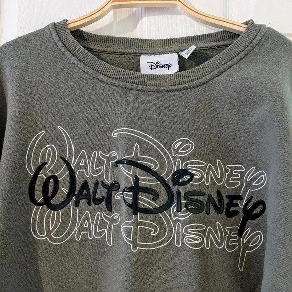 Walt Disney Oversized Boxy Crop‎ Sweatshirt Green Sz.M Cute Soft - Picture 3 of 6